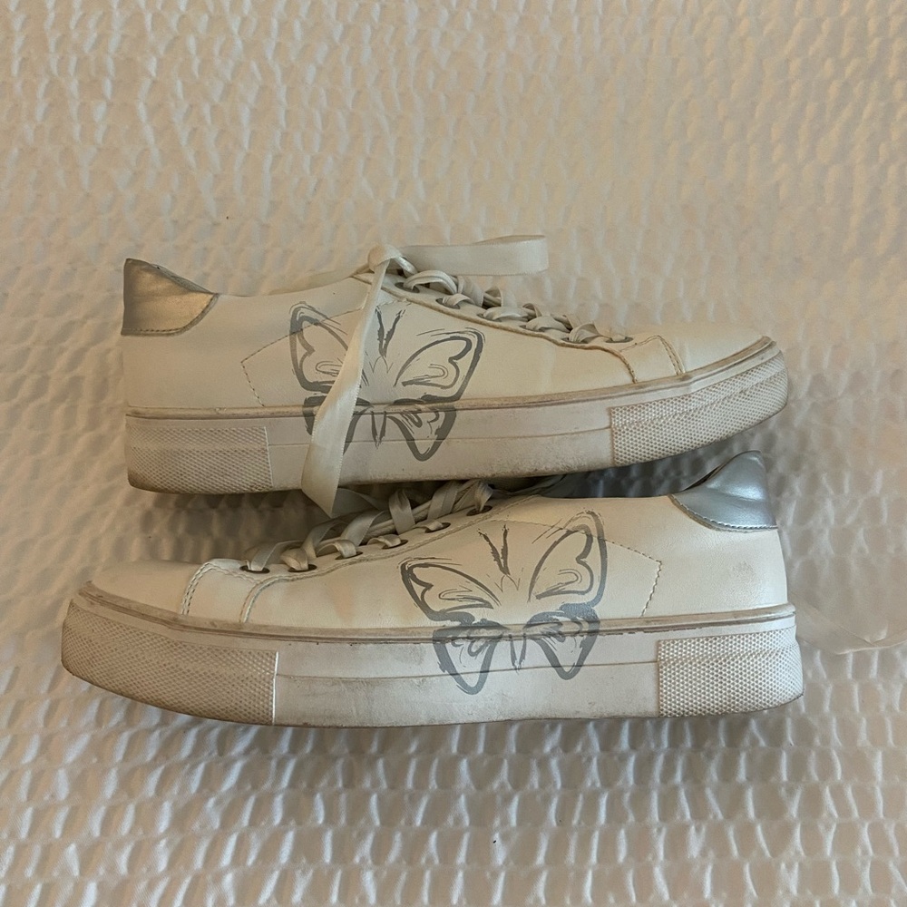 Women’s Bata Butterfly Print Sneakers with Silver Accents